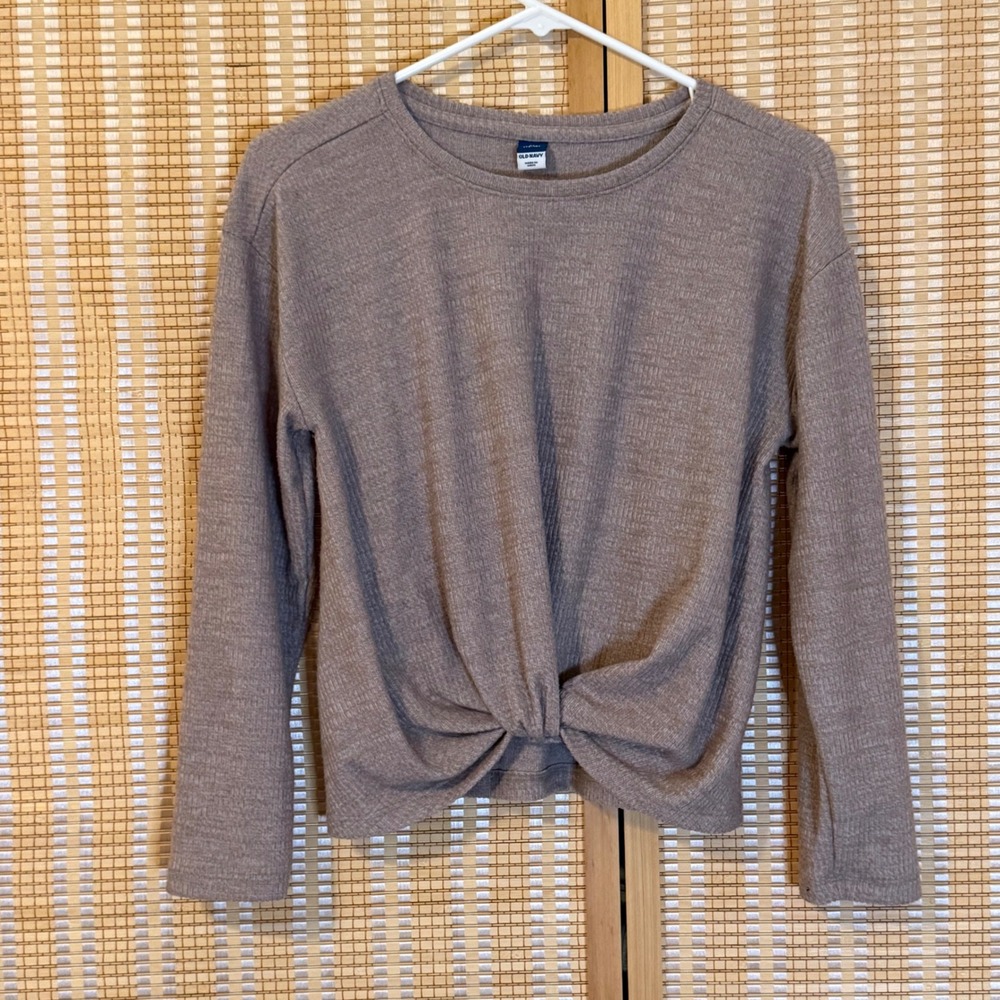 Old Navy Women XL Taupe Ribbed Knit Twist Front Long Sleeve Top Crew Neck Preppy
